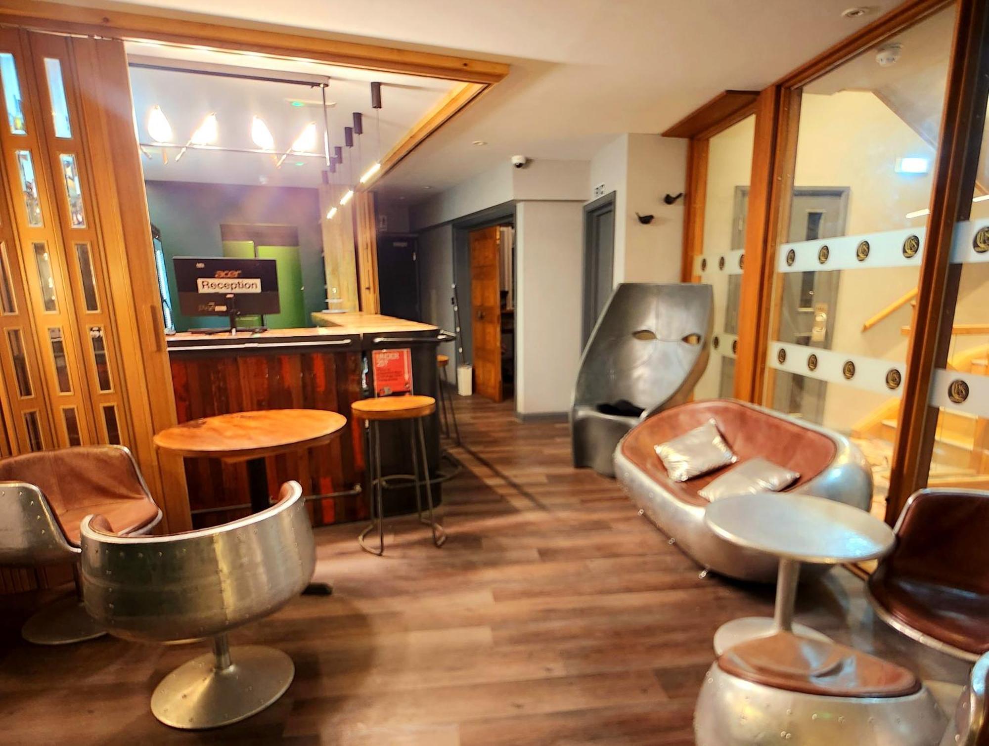Pinnacle Suites Hotel Cowes  Esterno foto